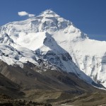Óriási lavina söpört végig a Mount Everesten