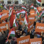 Stabilan vezet a Fidesz, nőtt a bizonytalanok aránya