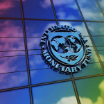 IMF-előrejelzés a világgazdaságról, benne  Magyarországról